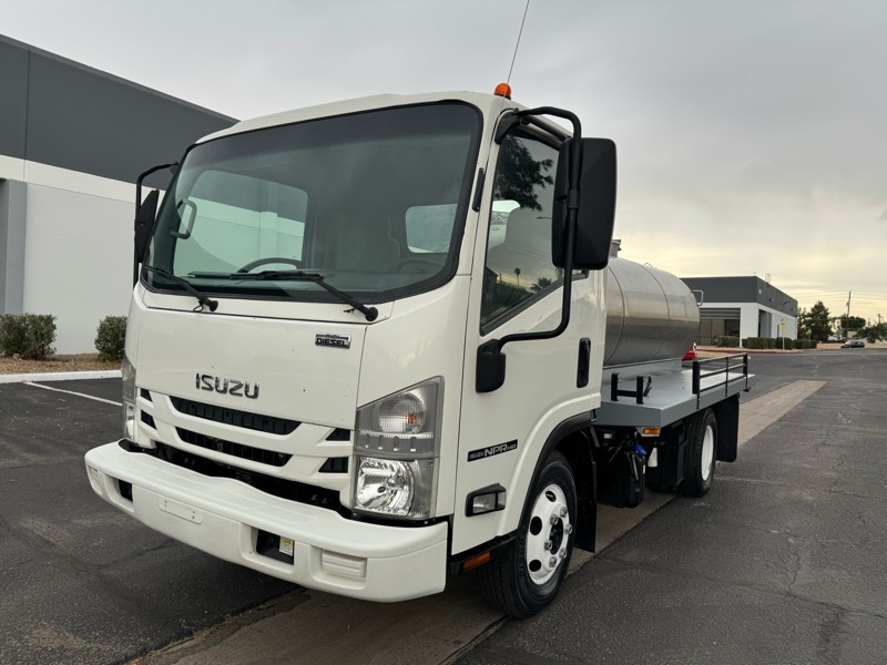 Isuzu NPR - 2019