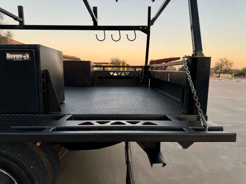 Ford F-550 SuperCab DRW 4WD 2022