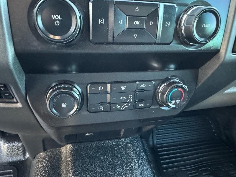 Ford F-550 Crew Cab DRW 4WD 2019