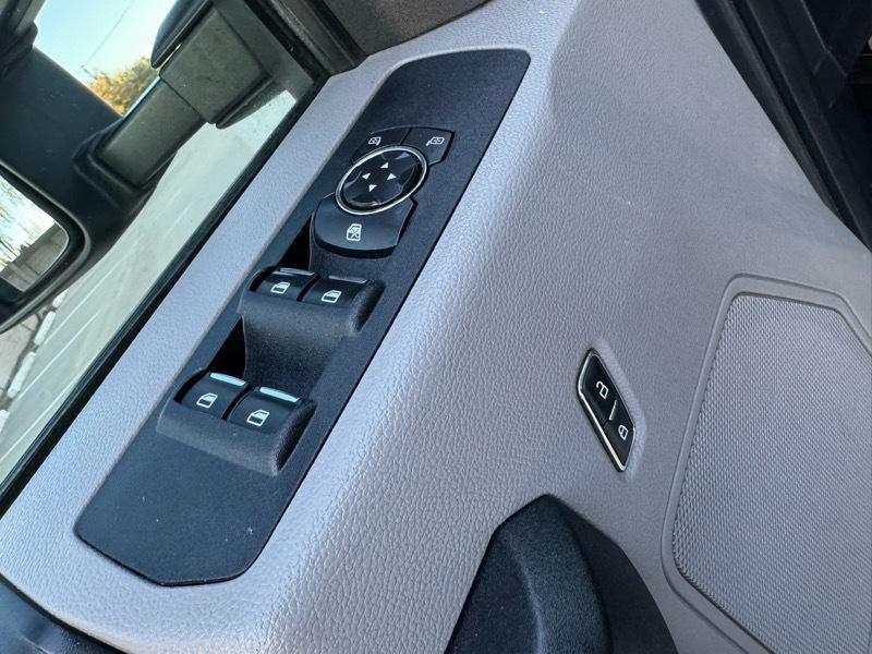 Ford F-550 Crew Cab DRW 4WD 2019