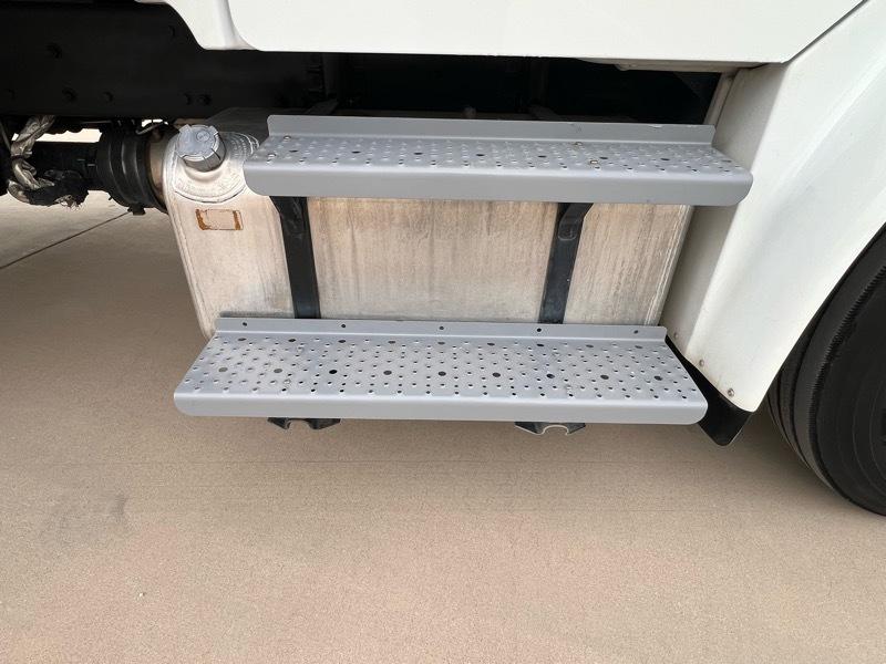 Freightliner M2 106 Medium Duty  2014