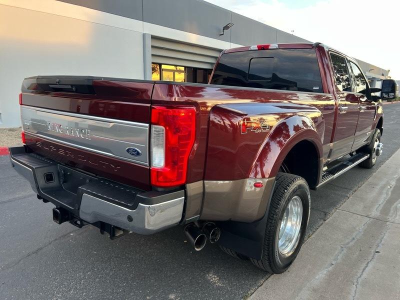 Ford F-350 SD King Ranch Crew Cab Long Bed DRW 4WD 2017