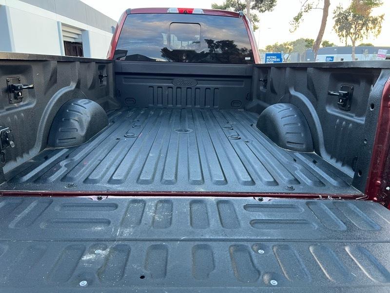 Ford F-350 SD King Ranch Crew Cab Long Bed DRW 4WD 2017