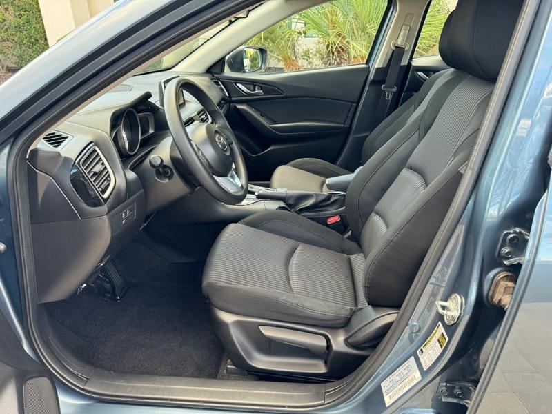 Mazda MAZDA3 i Sport AT 4-Door 2016