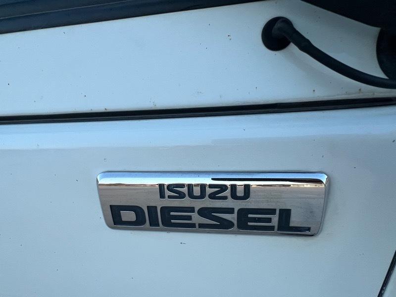 Isuzu NPR  2018