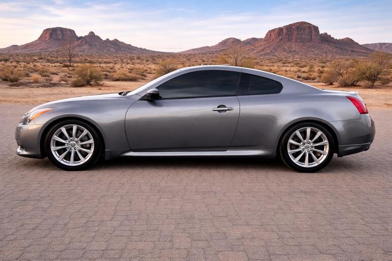 Infiniti G37 Coupe 2dr Journey 2013