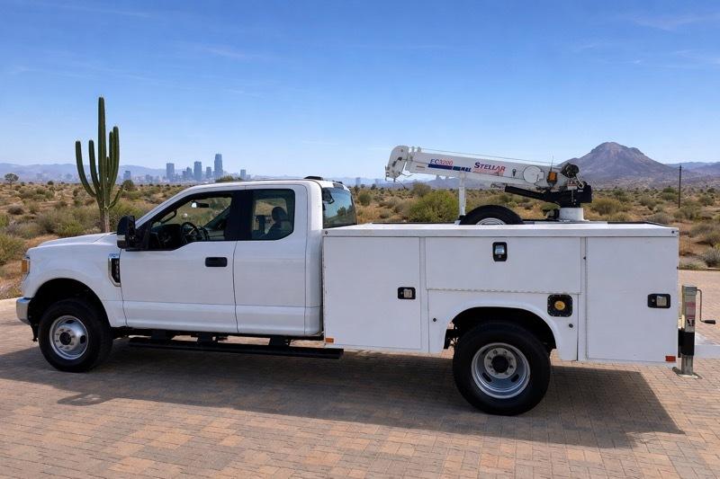 Ford F-350 SD XL SuperCab Long Bed 4WD DRW 2020