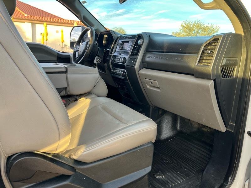 Ford F-350 SD XL SuperCab Long Bed 4WD DRW 2020