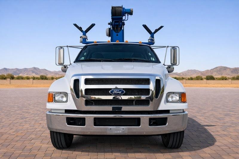Ford F-750 Regular Cab 2WD DRW 2012