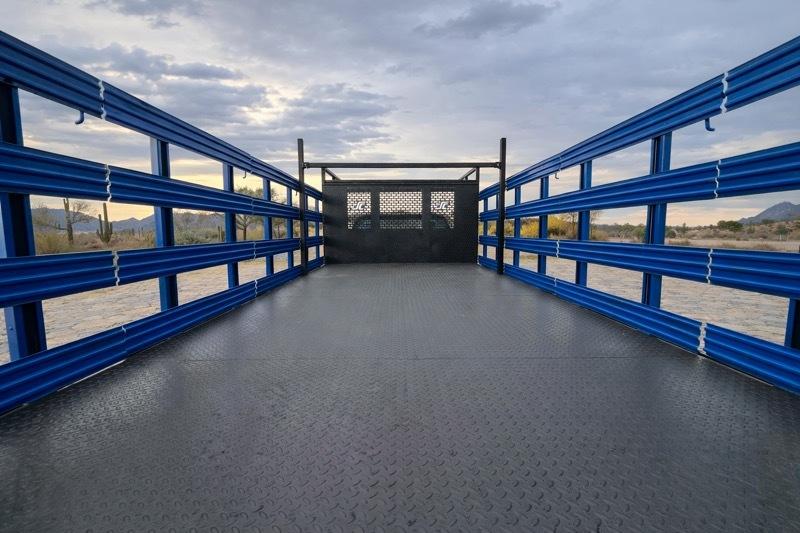 Ford F-550 Regular Cab DRW 4WD 2012