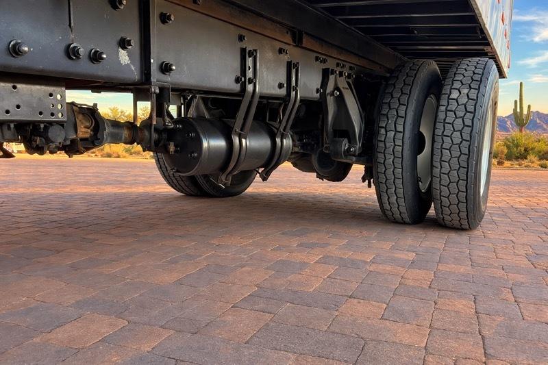 Freightliner M2 106 Medium Duty  2017