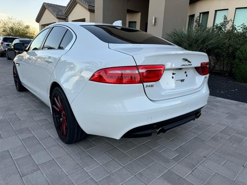 Jaguar XE 25t 2017