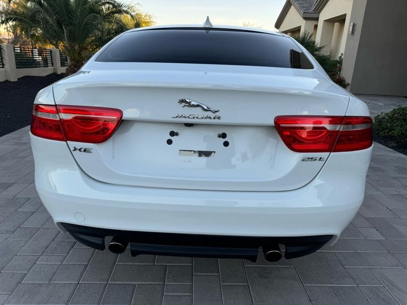 Jaguar XE 25t 2017