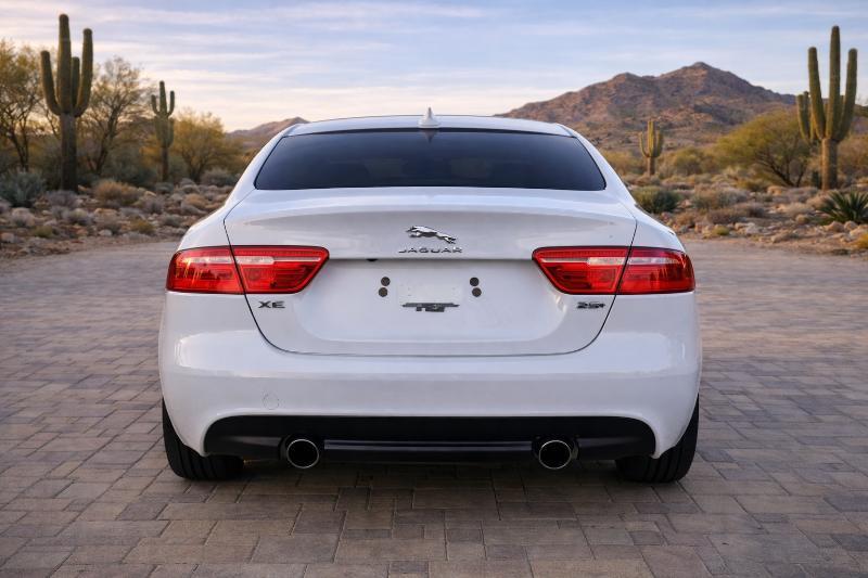 Jaguar XE 25t 2017