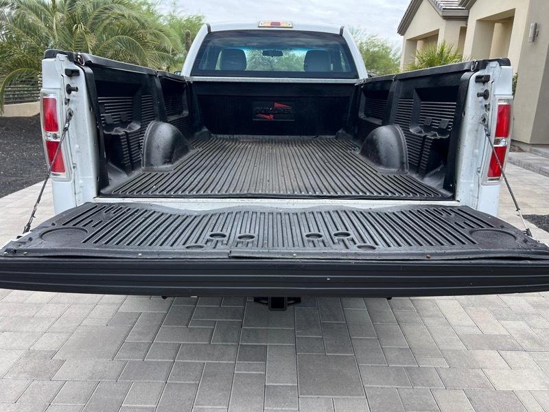 Ford F-150 2WD Reg Cab 141" XL 2011