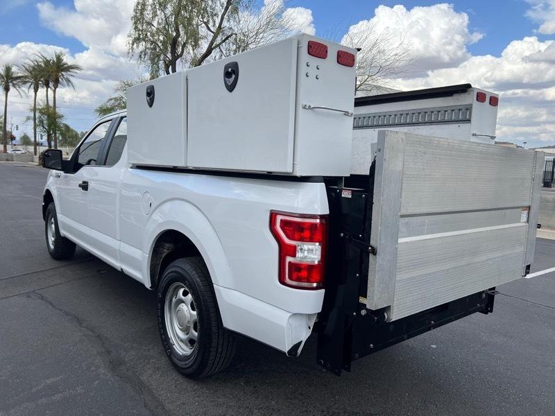 Ford F-150 2WD SuperCab 145" XL 2018