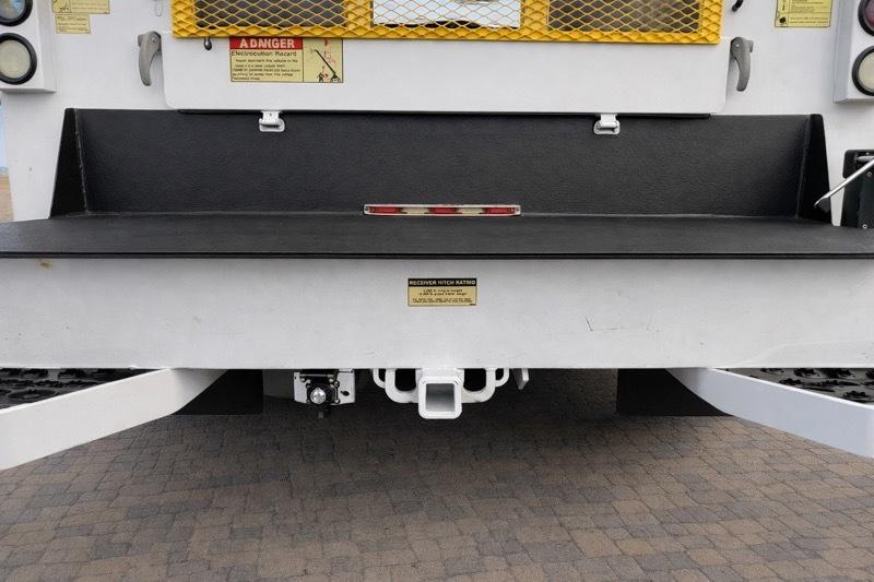 Ford F-550 Regular Cab DRW 4WD 2015