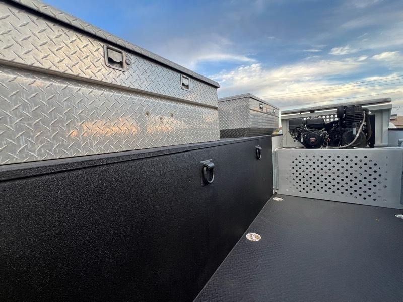 Ford F-550 Regular Cab DRW 4WD 2015