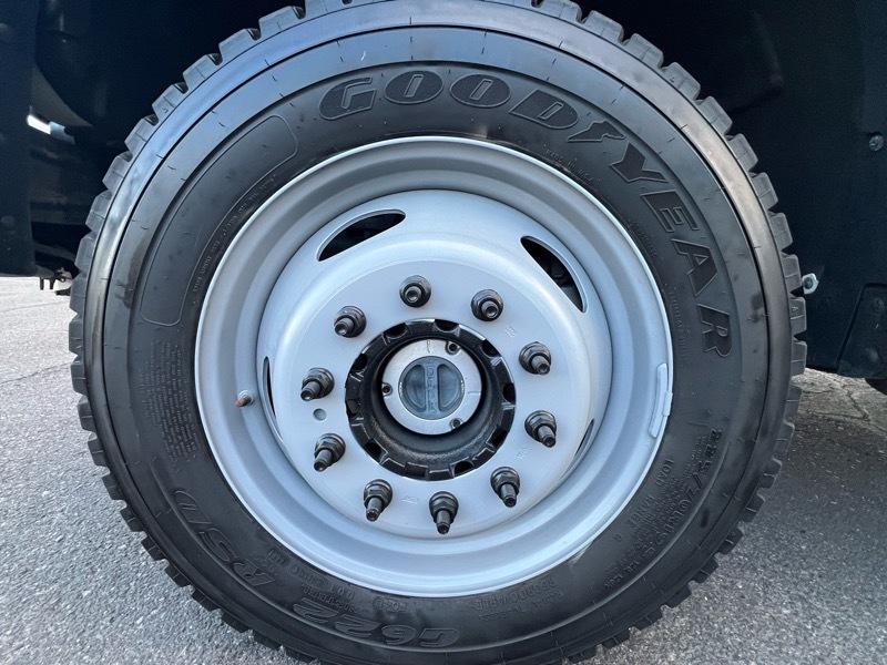 Ford F-550 Regular Cab DRW 4WD 2015