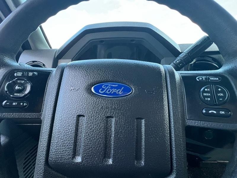 Ford F-550 Regular Cab DRW 4WD 2015