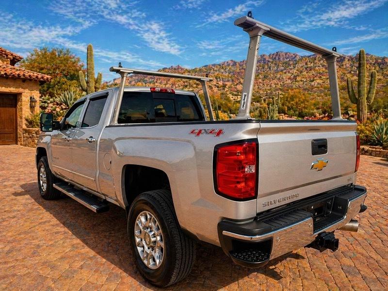 Chevrolet Silverado 2500HD 4WD Crew Cab 153" LTZ 2015