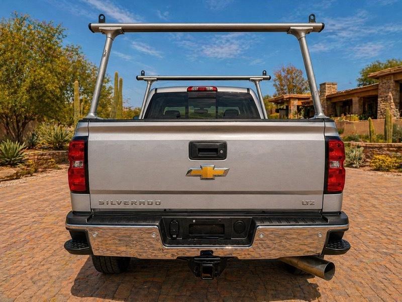 Chevrolet Silverado 2500HD 4WD Crew Cab 153" LTZ 2015