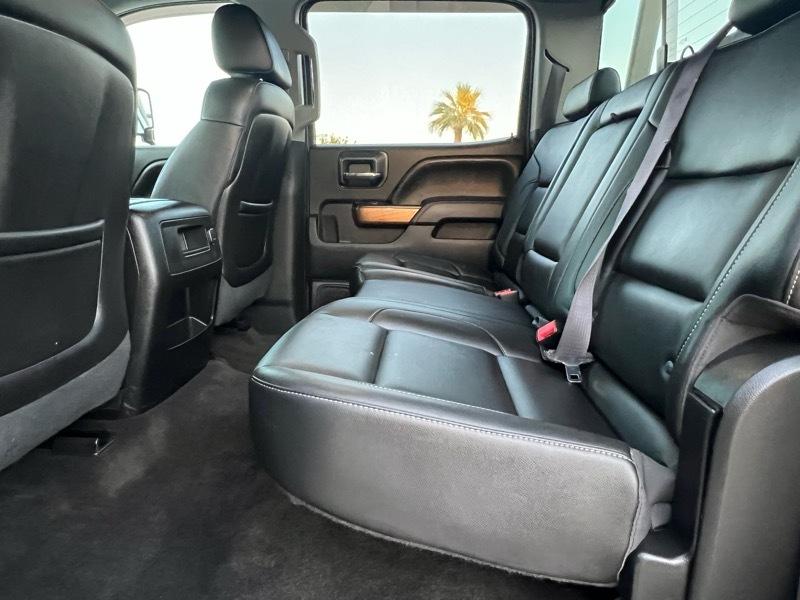 Chevrolet Silverado 2500HD 4WD Crew Cab 153" LTZ 2015