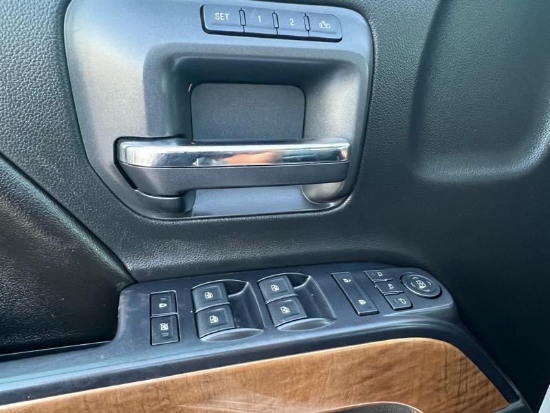 Chevrolet Silverado 2500HD 4WD Crew Cab 153" LTZ 2015