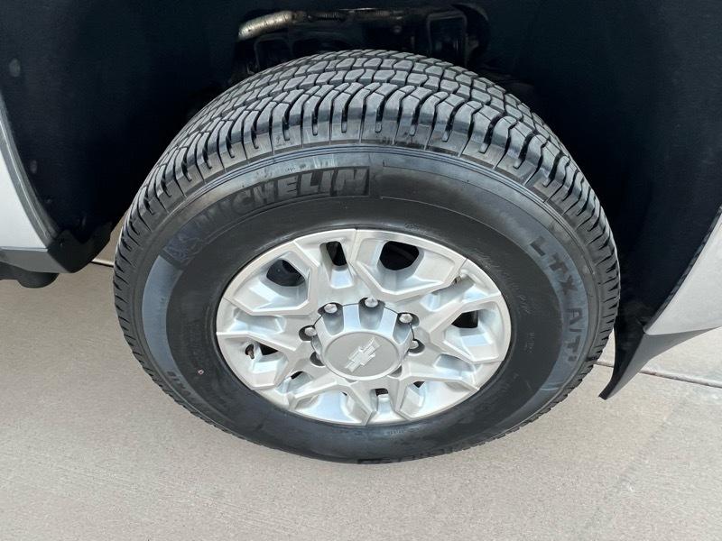 Chevrolet Silverado 2500HD 4WD Crew Cab 153" LTZ 2015