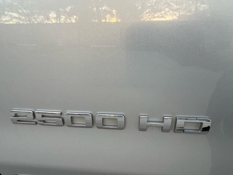 Chevrolet Silverado 2500HD 4WD Crew Cab 153" LTZ 2015