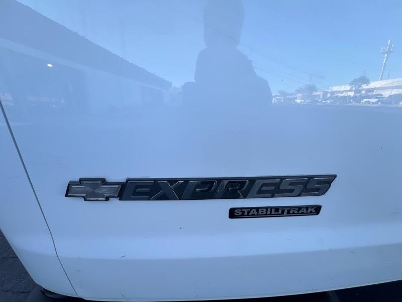 Chevrolet Express 2500 Cargo 2013
