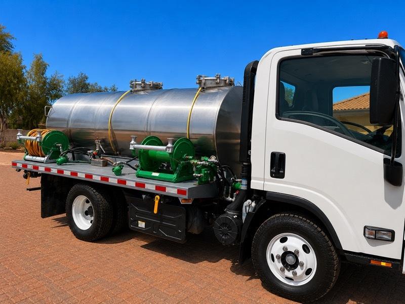 Isuzu NPR  2019