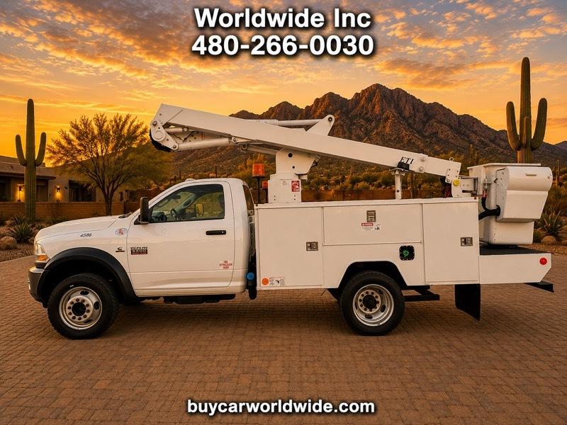 Dodge Ram 5500 Regular Cab 2WD 2011