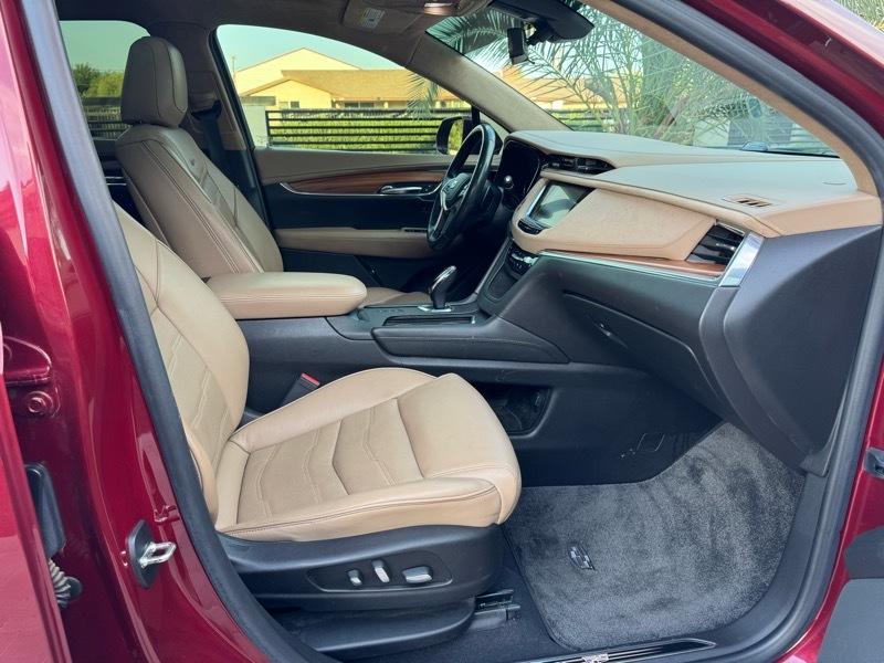 Cadillac XT5 Platinum AWD 2018
