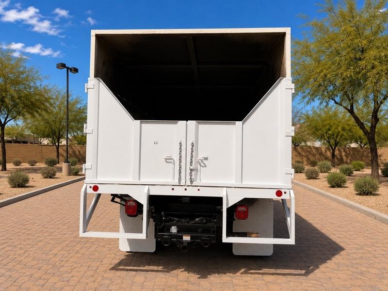 Ford F-550 Crew Cab DRW 2WD 2022