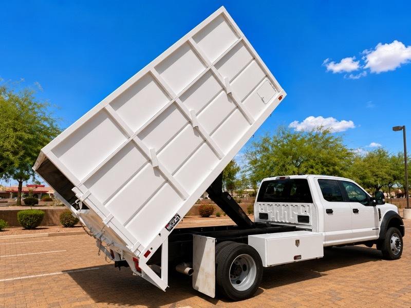 Ford F-550 Crew Cab DRW 2WD 2022