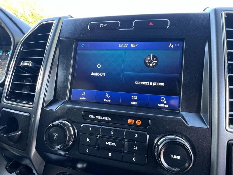 Ford F-550 Crew Cab DRW 2WD 2022