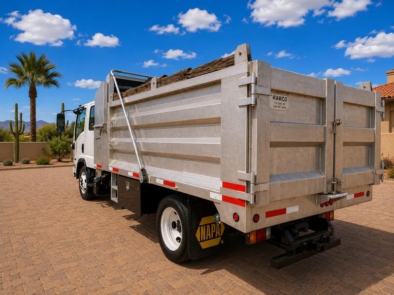 Isuzu NPR  2019