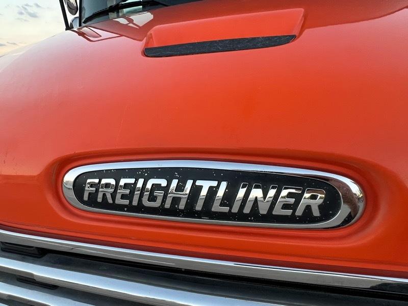 Freightliner M2  2016
