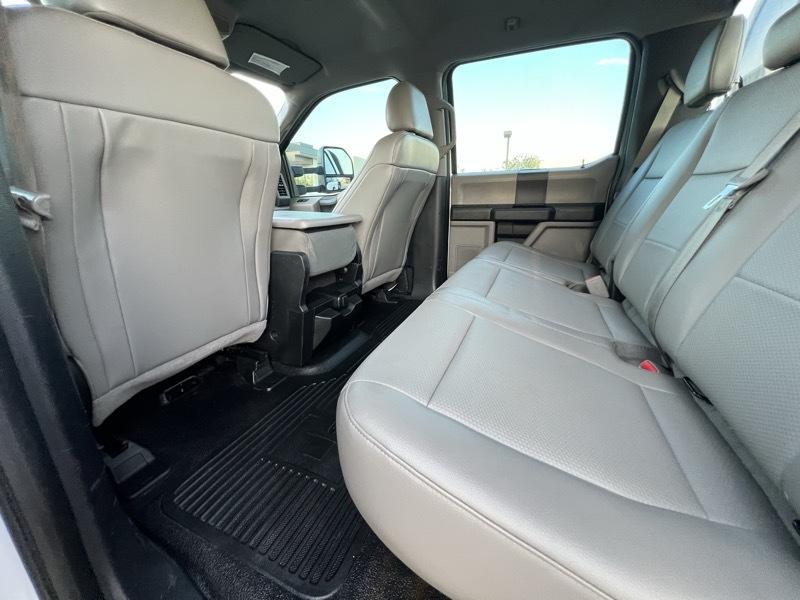 Ford F-450 SD Crew Cab DRW 4WD 2017