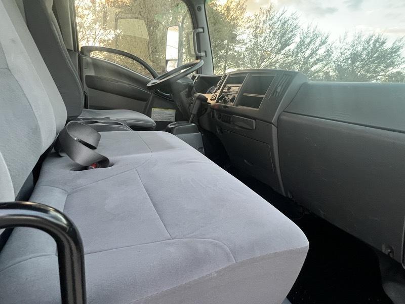 Isuzu NQR  2016