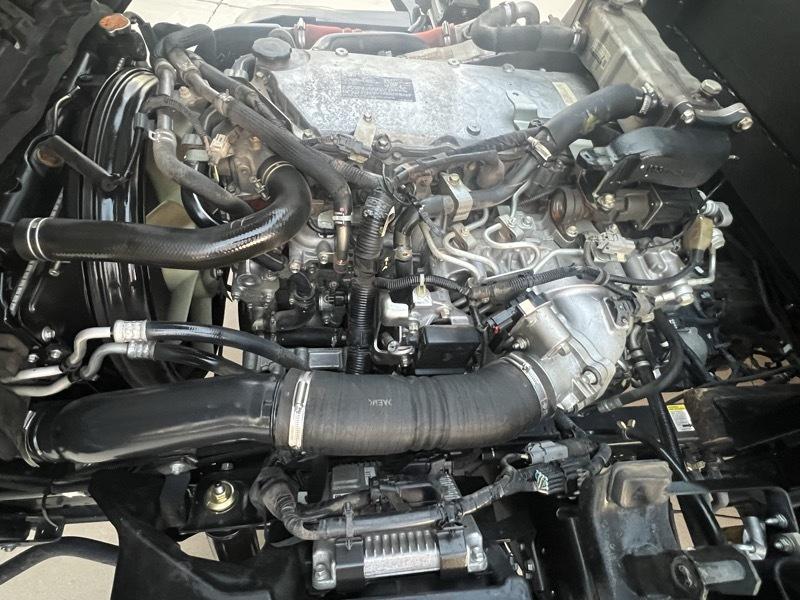Isuzu NQR  2016