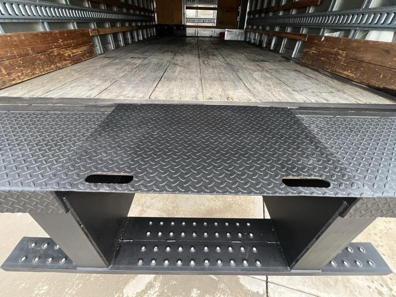 Hino 195  2017