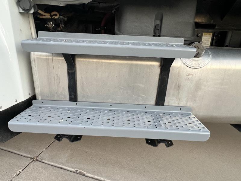 Freightliner M2 106  2015