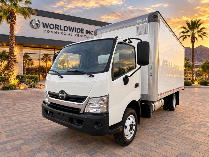 Hino 195  2018