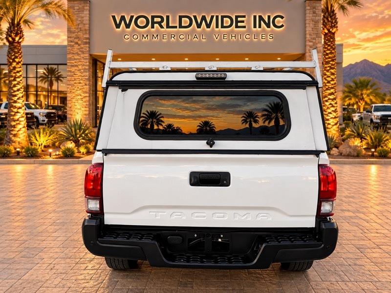 Toyota Tacoma 2WD Access Cab I4 AT SR (Natl) 2022