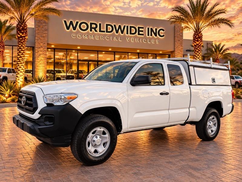 Toyota Tacoma 2WD Access Cab I4 AT SR (Natl) 2022
