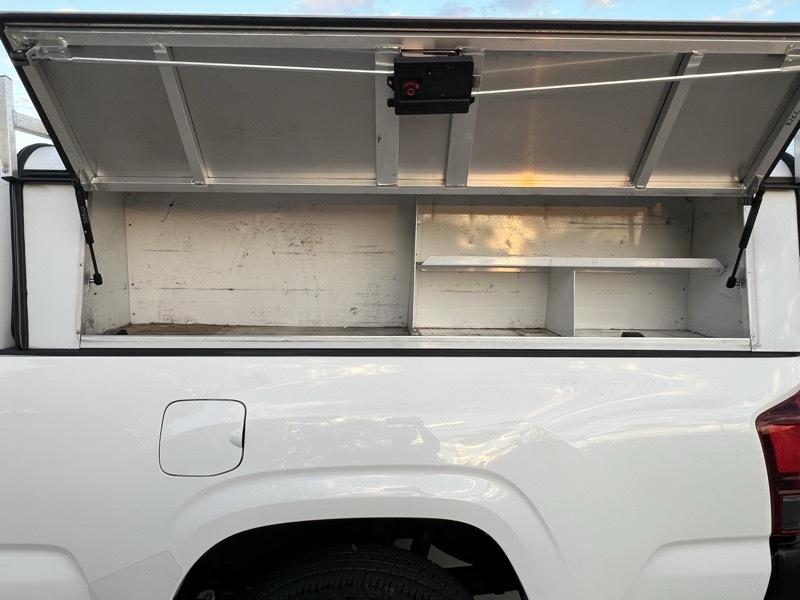 Toyota Tacoma 2WD Access Cab I4 AT SR (Natl) 2022