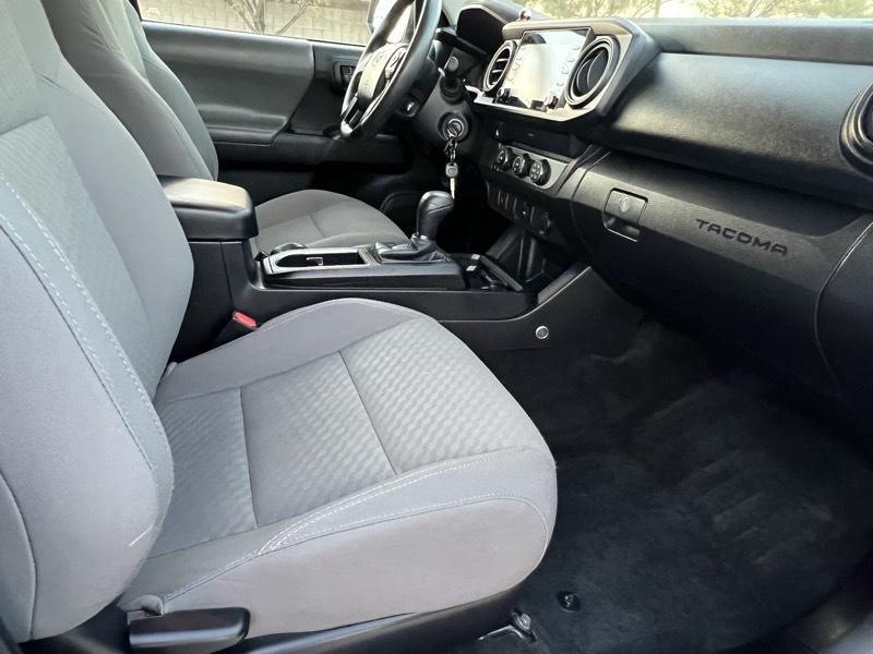 Toyota Tacoma 2WD Access Cab I4 AT SR (Natl) 2022