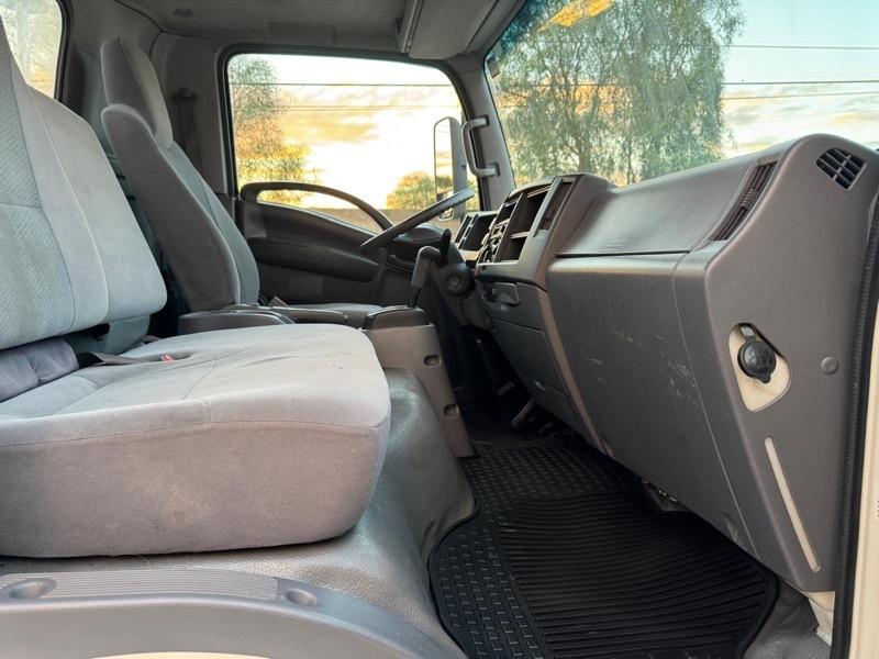 Isuzu NPR HD  2018